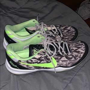 Kobe 8 Graffiti used